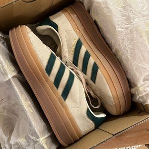 Adidas Gazelle Bold - Collegiate Green size 8.5